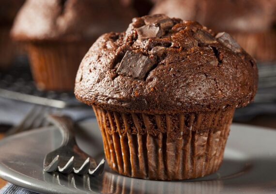 Muffins din ciocolata