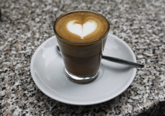 Caffe Macchiato